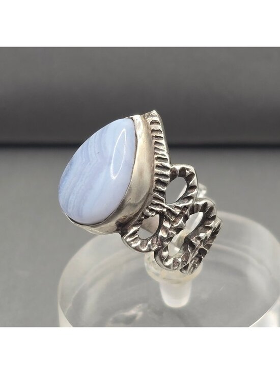 Unbranded Jewelry - Vintage Sterling Silver Blue Lace Agate Ring Size 6.5 Brutalist Open Link Band